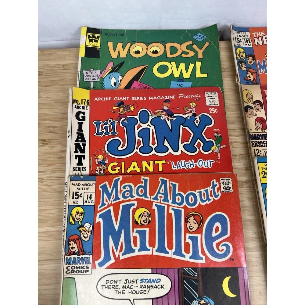 Vintage Comic‎ Lot (9) Howard the Duck Archie Millie Pep Whitman Silver Bronze